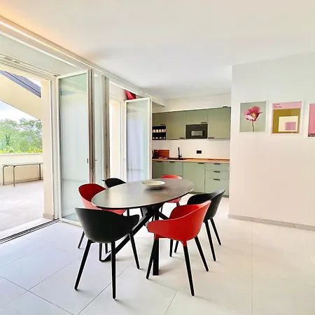 Domus Nova *