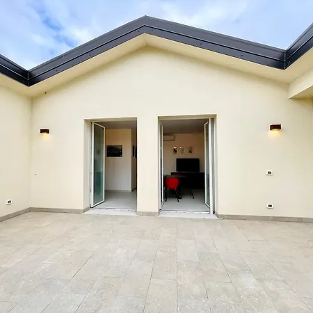 Domus Nova Apartman *